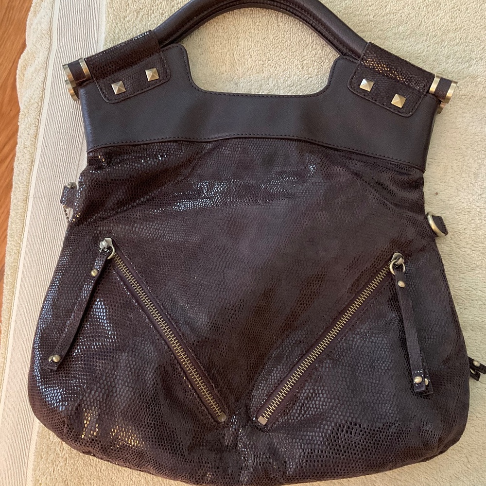 Vintage skin brown bag. Very gently used!